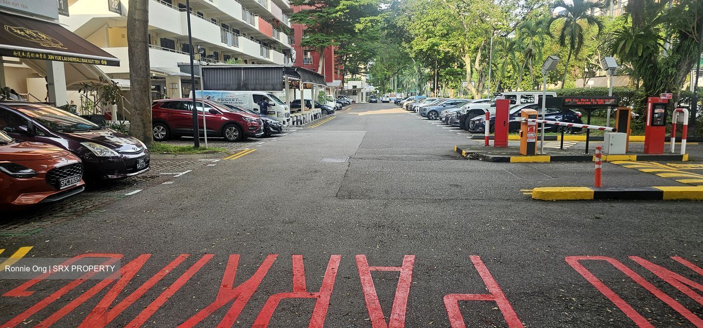 Jalan Bukit Merah (Bukit Merah),  #583649381